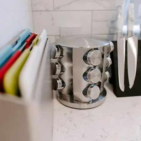 Dom wakacyjny Apsley Way, 5 Bed 4 Bathroom House Thornaby on Tees